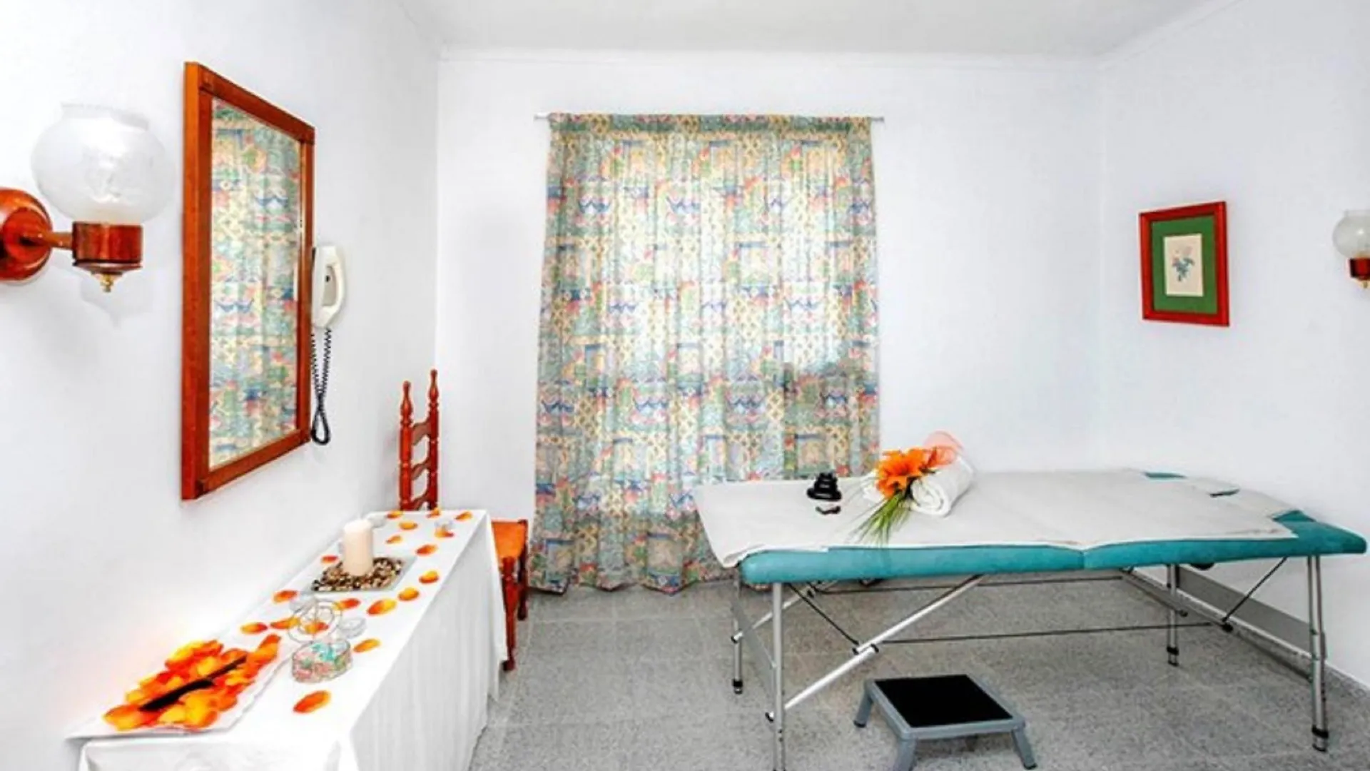 **  Hotel Sur Cala Bona  Spain
